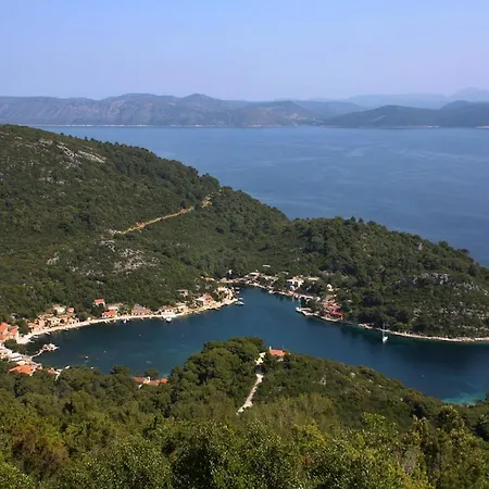Okuklje 4912f * Babino Polje